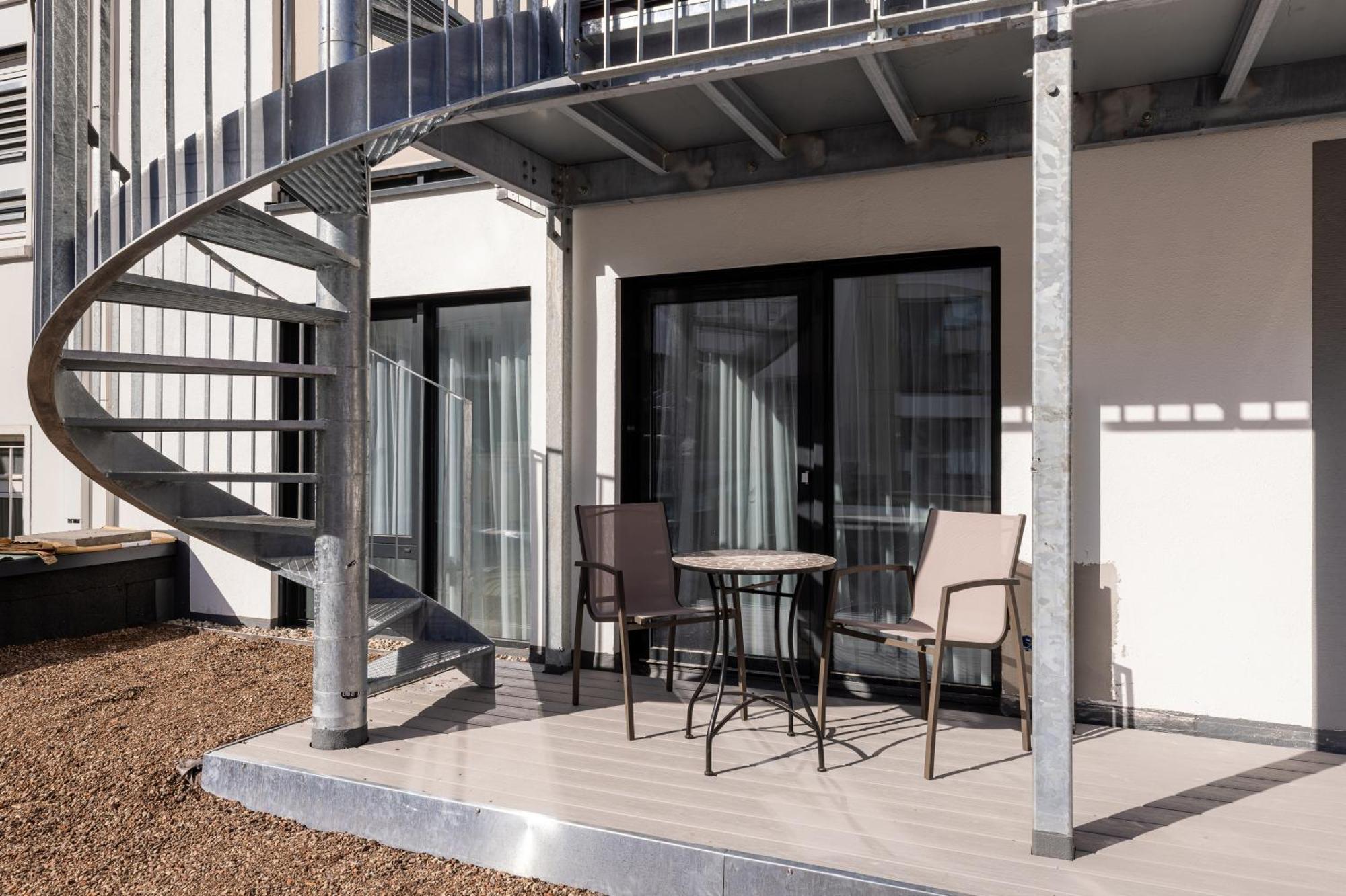 The Doorman Goethe Frankfurt Am Main Aparthotel Exterior foto